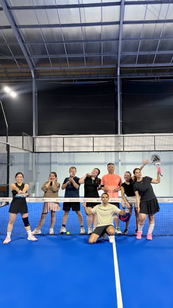 White Lines Padel Club media 3
