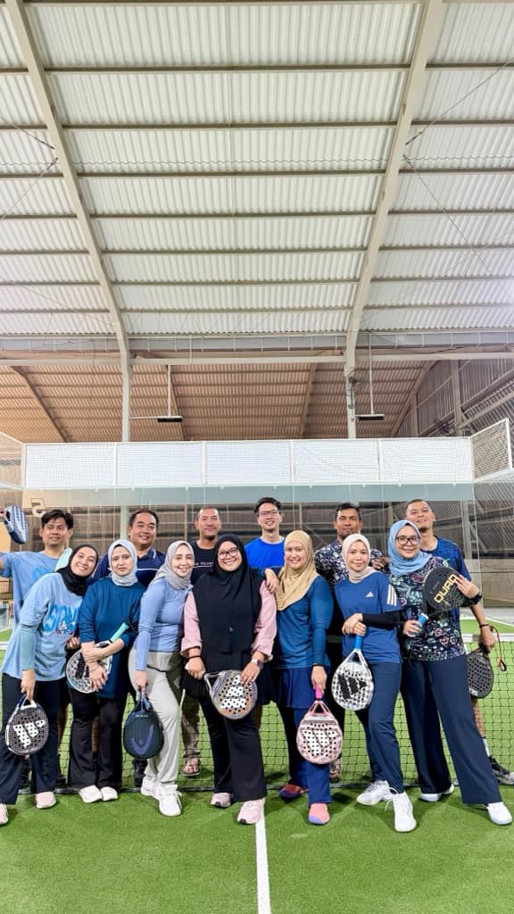 Parents Gone Padel media 1