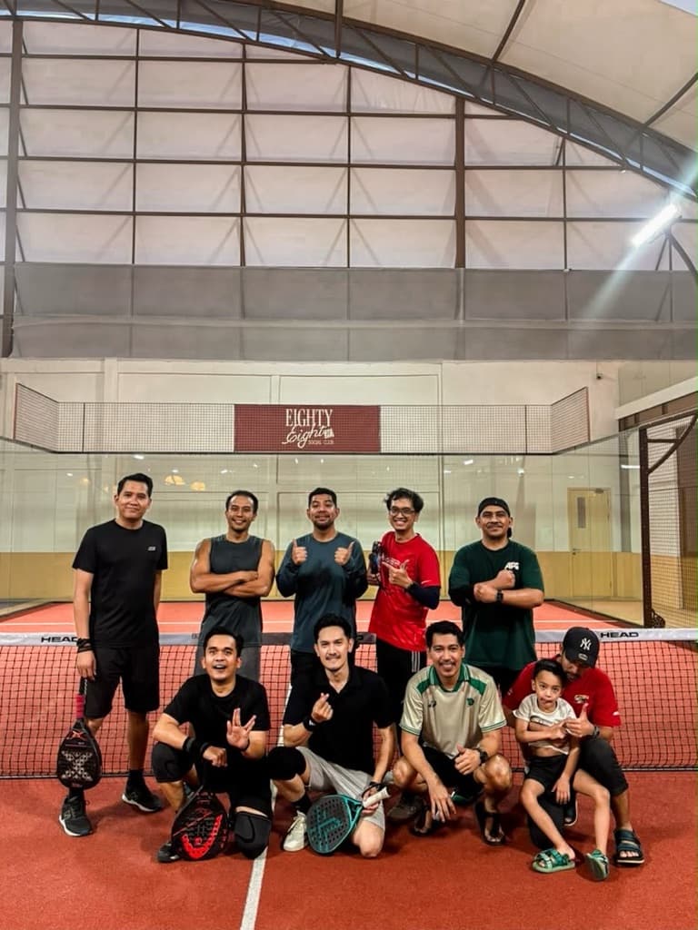 BOND PADEL media 6