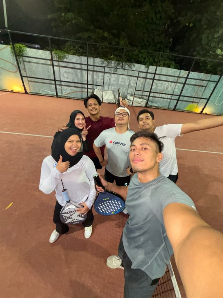 Folk Racquet Club media 2