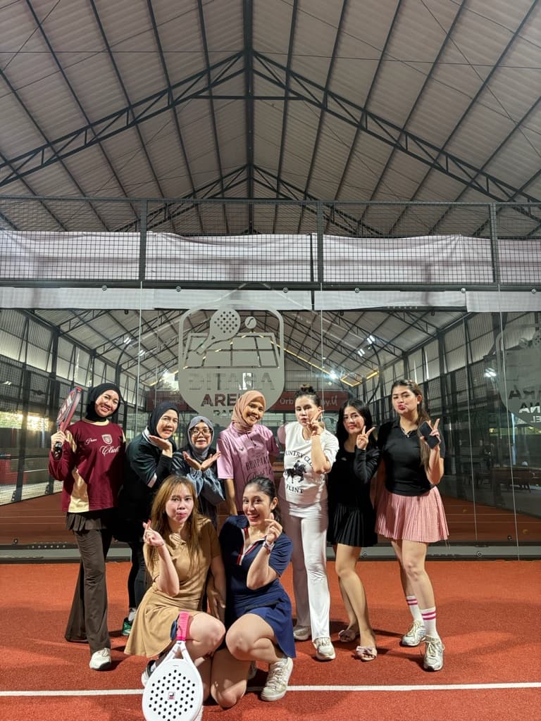 M.R.H club Padel  media 5