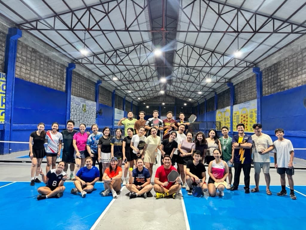 MOC Paddle Crew ☠️ media 1