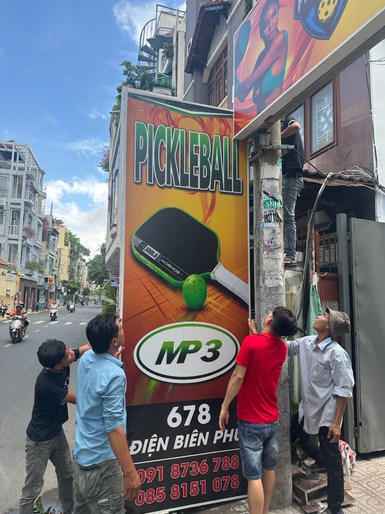 Pickleball Cơm Niêu 18 Trần Minh Quyền Q10 media 1