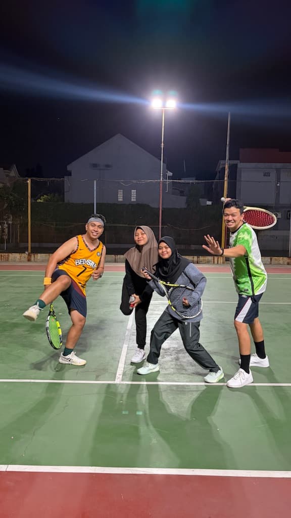 Hydro Tennis Club media 2