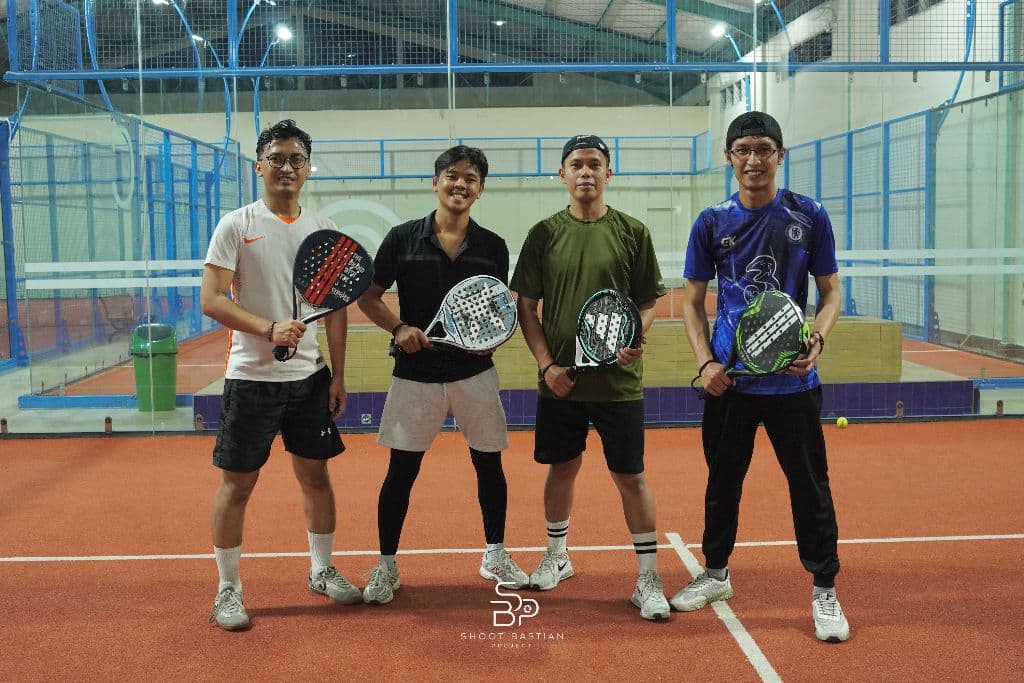 7King's Padel Club  media 3