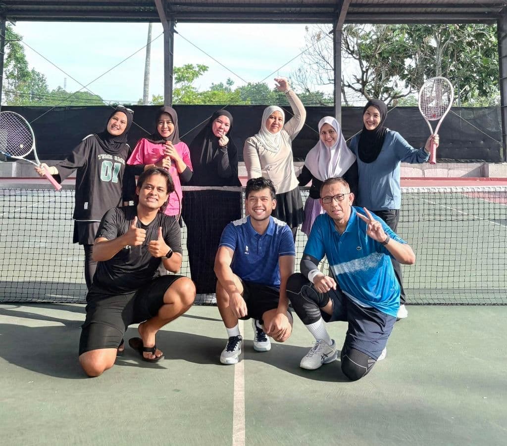 KHAN'S TENNIS media 1