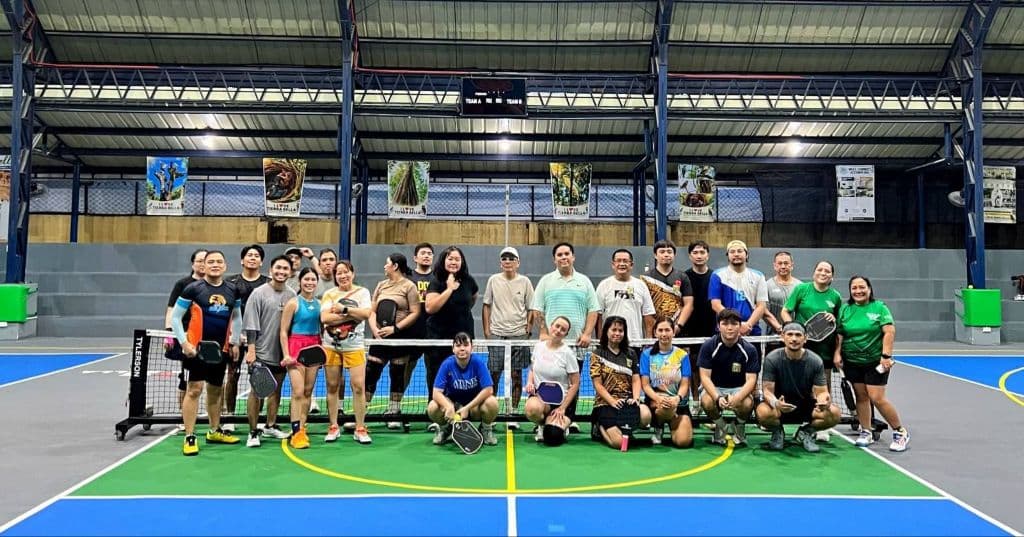 Tierra Bella Hooters Pickleball Club media 5