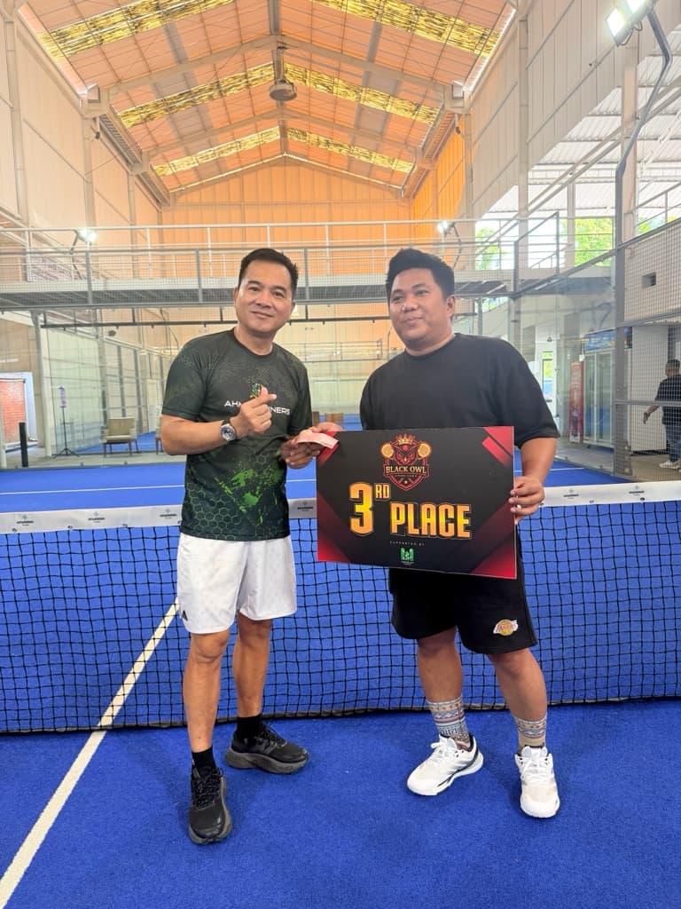 BLACK OWL PADEL CLUB media 1
