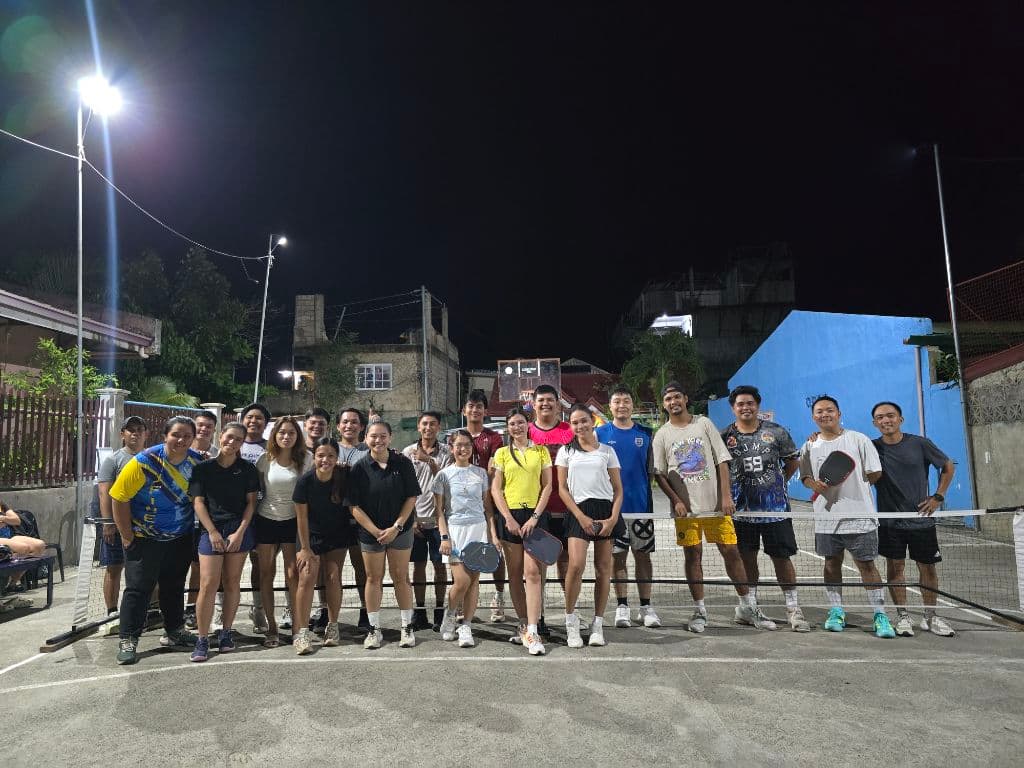 Small Dinks Club 🤏🏼 media 5