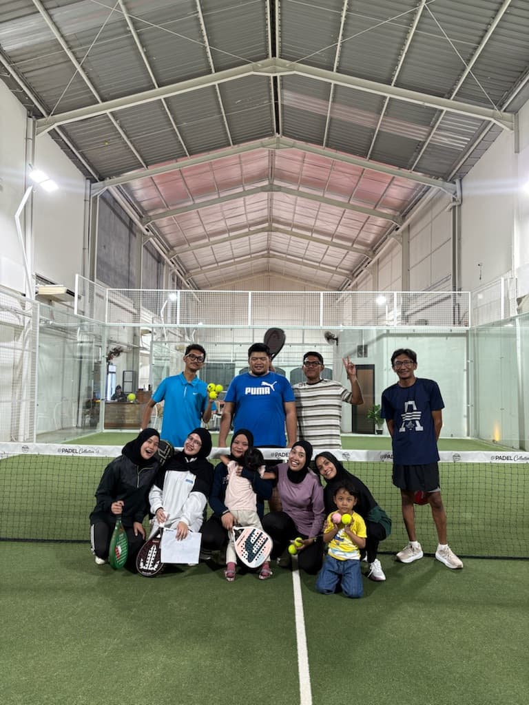 Padel Mom and Dad media 1