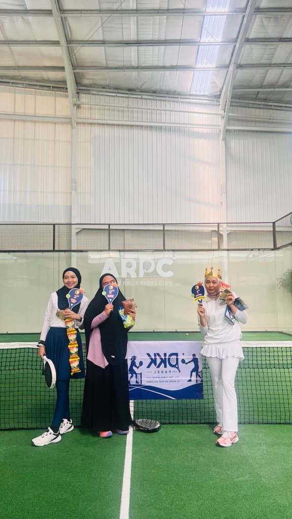 DKK. PADEL media 6