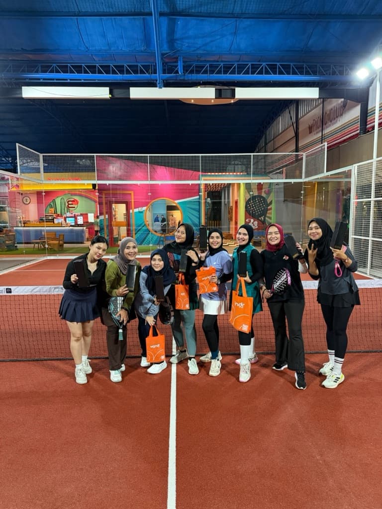 Haha Hihi Padel Karawang media 1