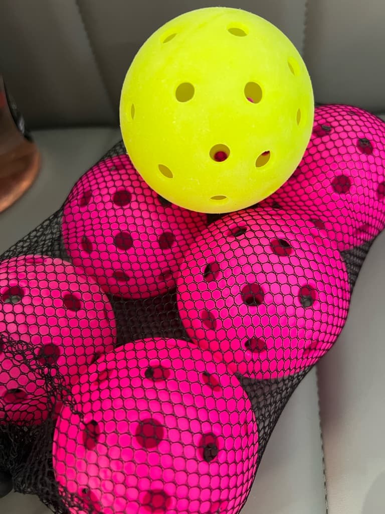 KIGOLBALLS✅ media 6