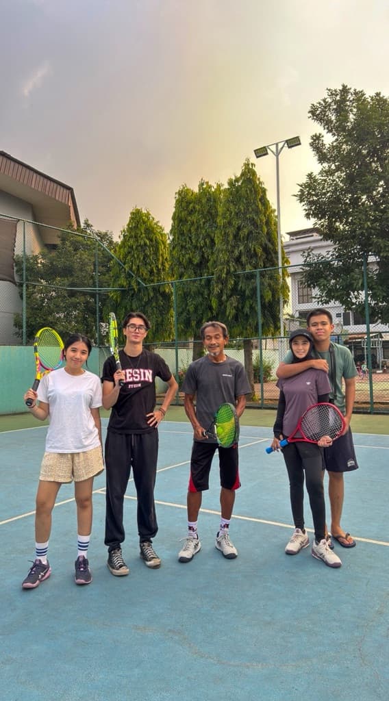 Play Tennis Ball media 6