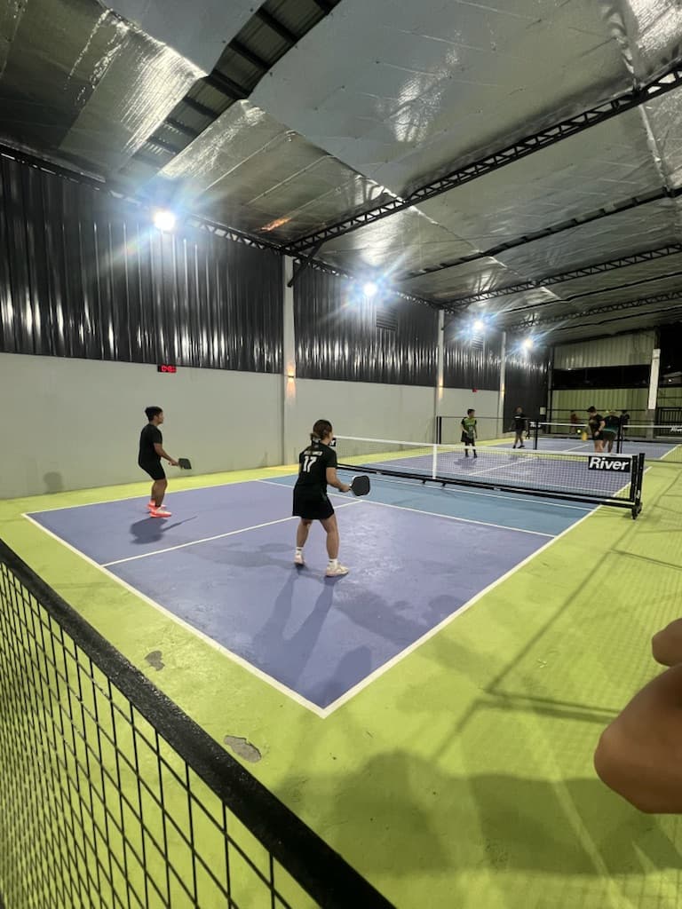 Pinklers PickleBall Club media 3
