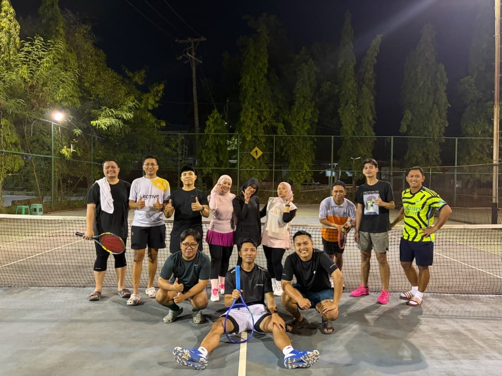 SATNITE TENIS media 2
