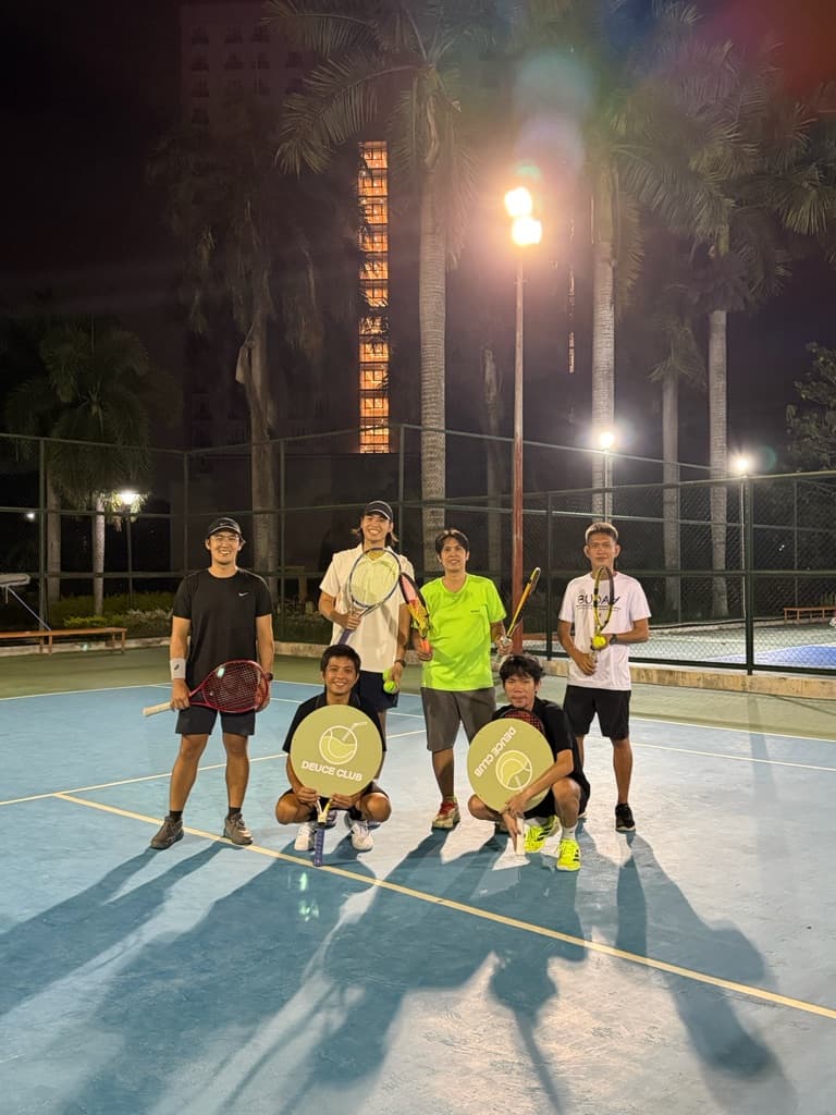 Deuce Club 🧃 media 5