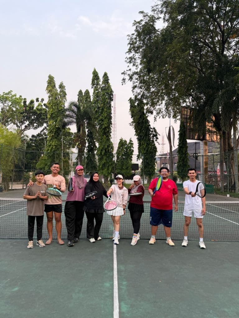MENDADAK TENIS media 2
