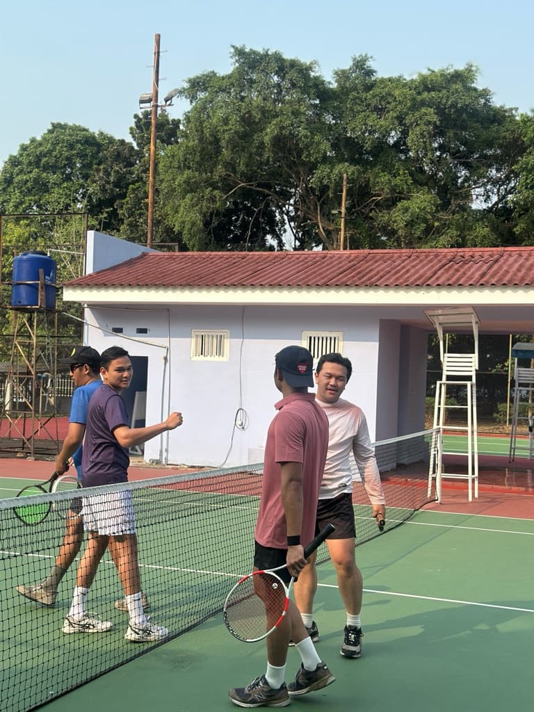 Eten Tennis Club media 5