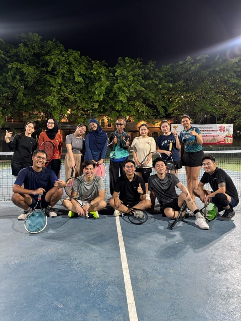 90s Tennis Club media 1