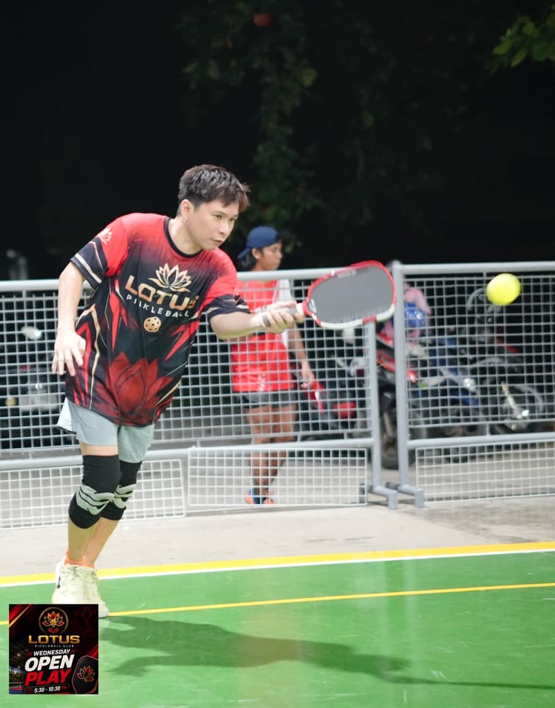 Lotus Pickleball Club (Avalo Estrada Street Tetuan) media 4