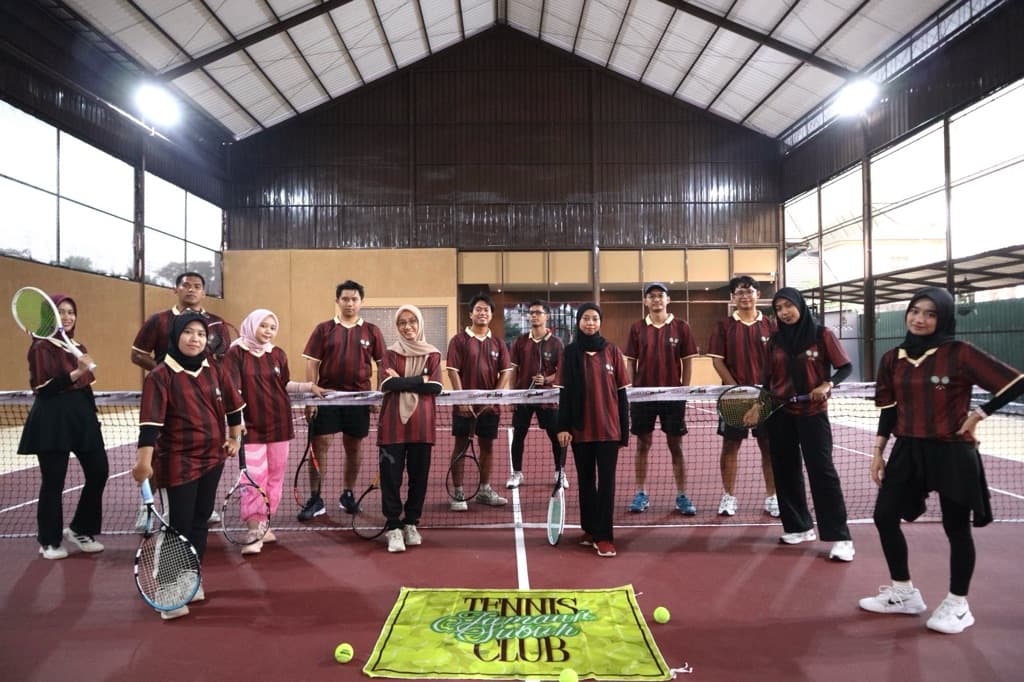 Jamaah Subuh Tennis Club media 1