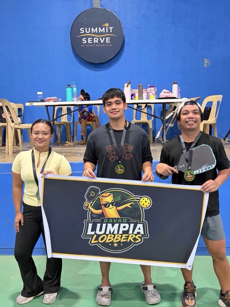DAVAO LUMPIA LOBBERS! media 5