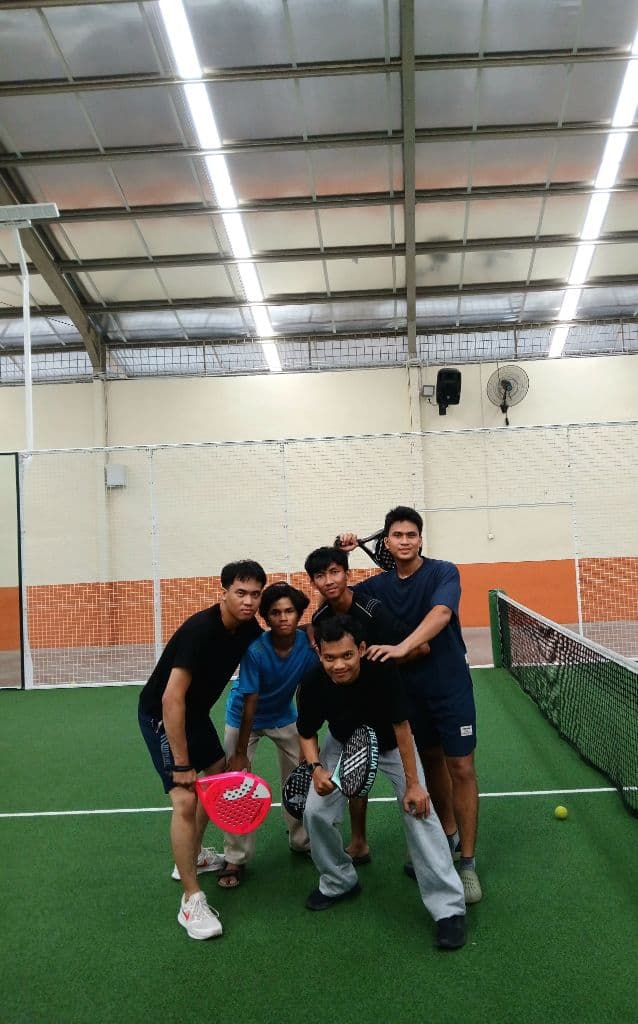 Hore-Hore Padel media 2