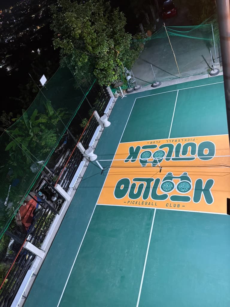Outlook Cafe  media 2
