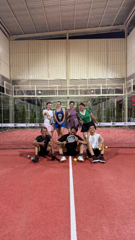 Cheerful Padel Squad media 4