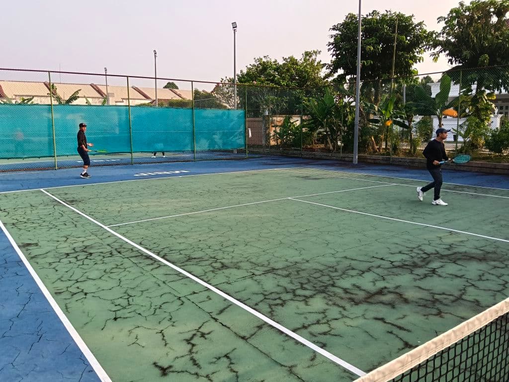 Guerilla Tennis  media 2