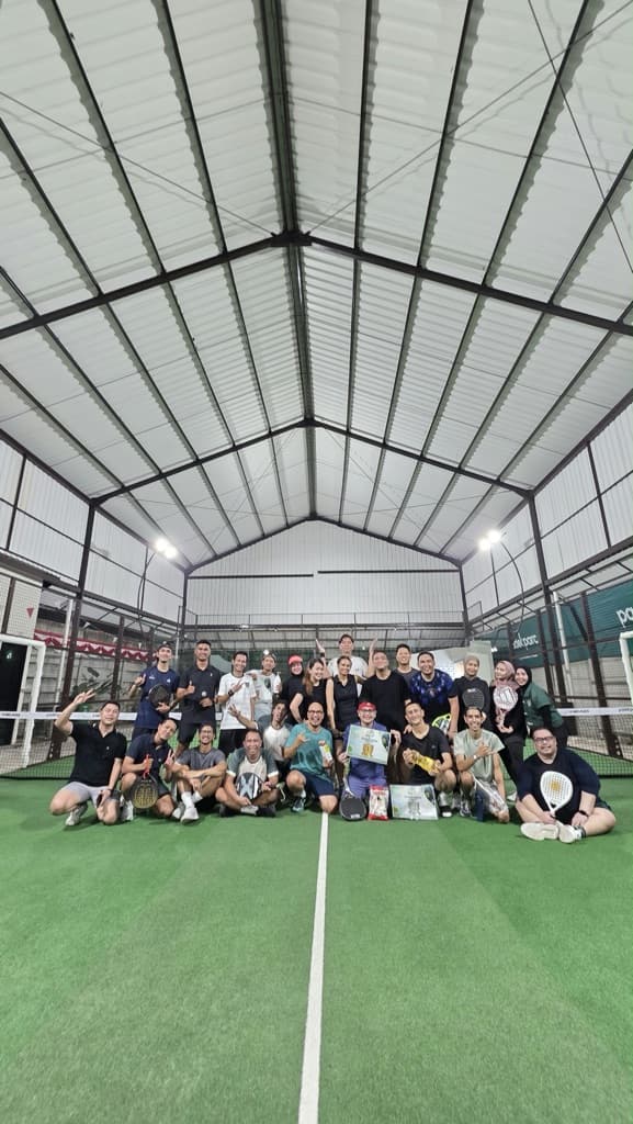 PangsHood Familia Padel media 3