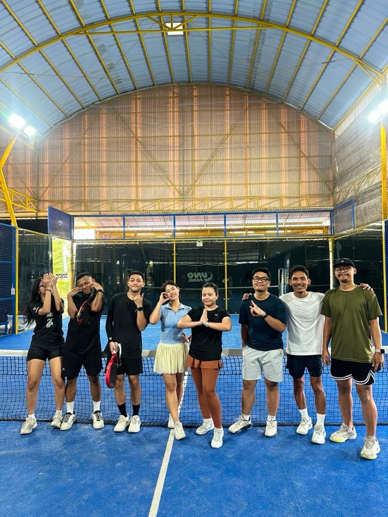 Weekend Workers Padel Club media 3