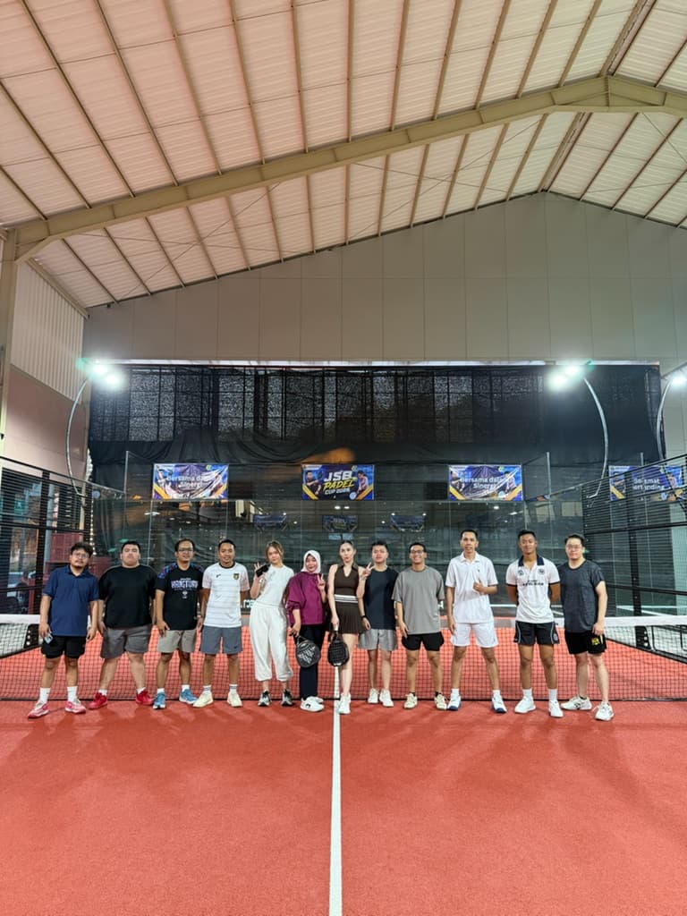 ON COURT BEE’S 🎾✨🍯🐝 media 4