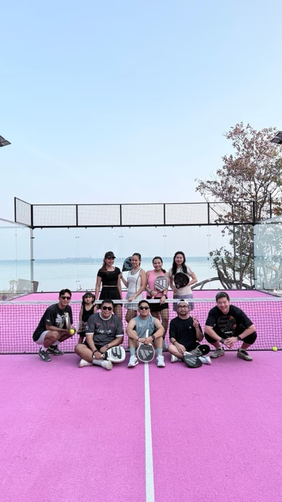 Warga Padel Bahagia media 3