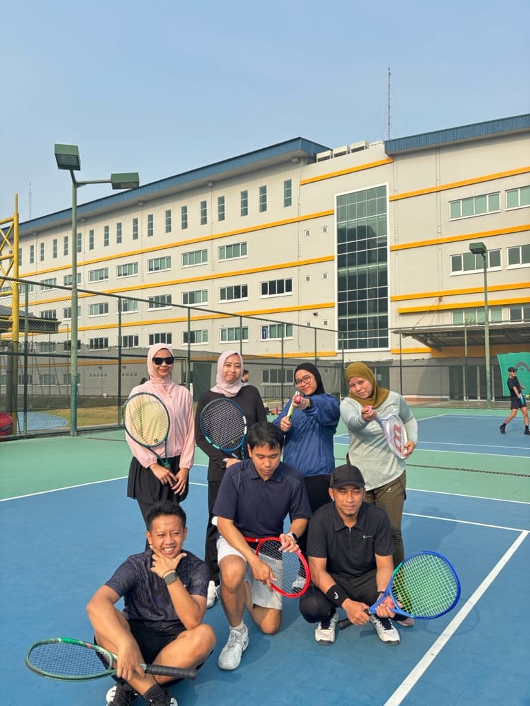 Club 33 Tennis  media 1