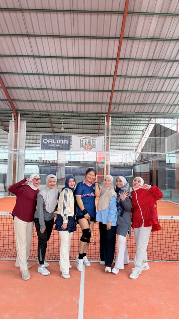 Bisnis Owner Sukabumi Padel Club media 5