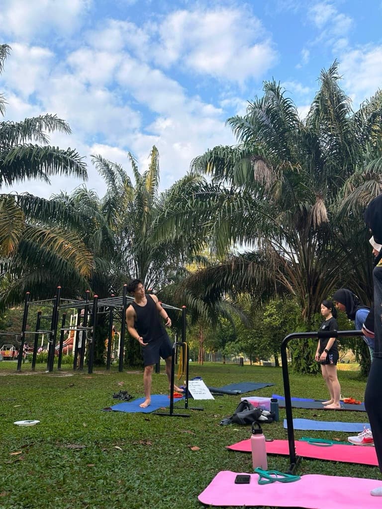 Morfu Club (Calisthenics / Mobility Session) media 6