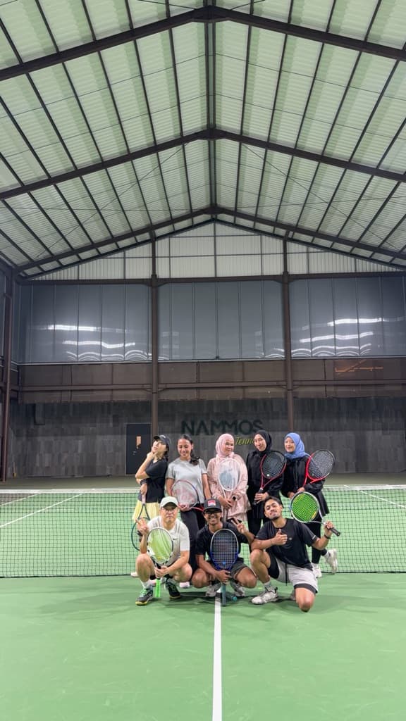 Midday Tennis Society media 6