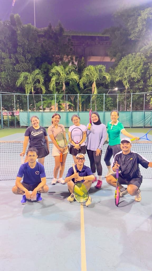 Breadstick Tennis media 5