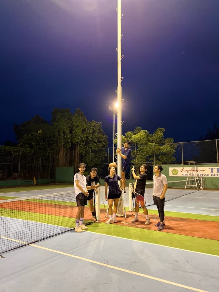 Restless Tennis Club media 4