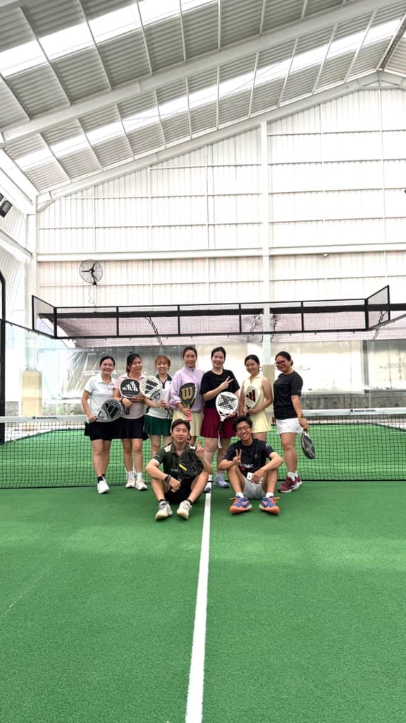 Introvert Padel Club 🎾 media 1