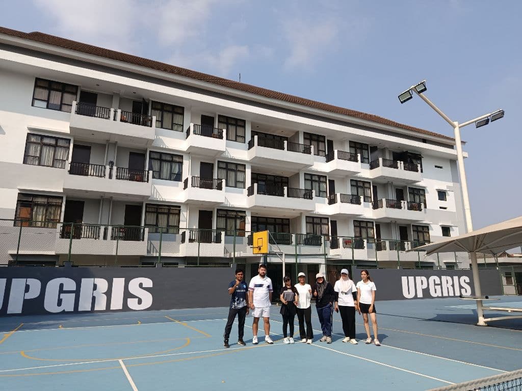 Fans Tennis Club media 1