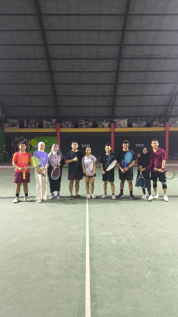Enthusiast Tennis Sub media 3