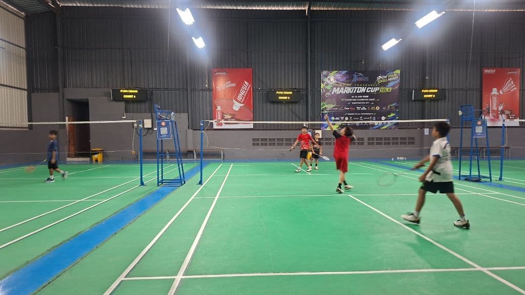 PB Senja Badminton Happy media 2