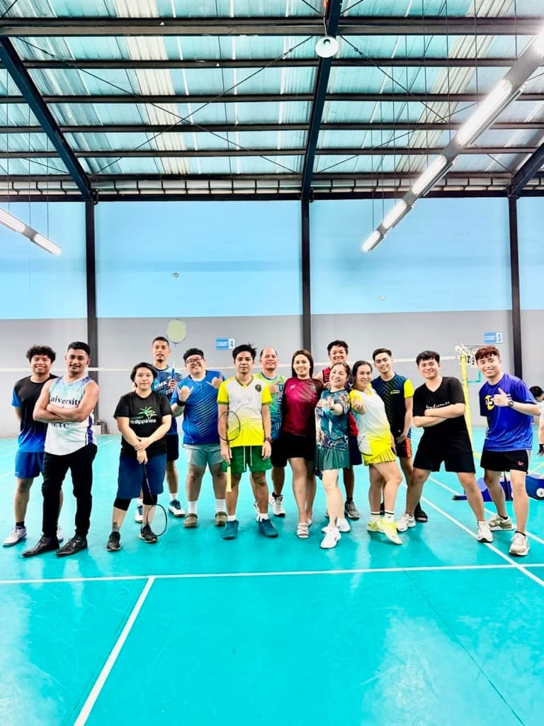 Court Crawlers Badminton Club media 2