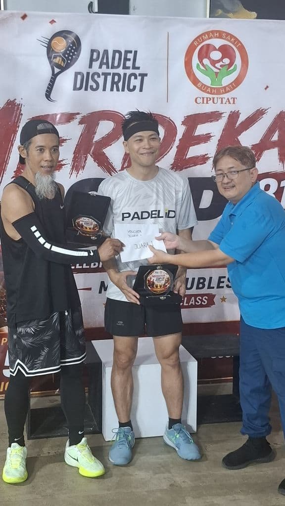 Padel District Club  media 5