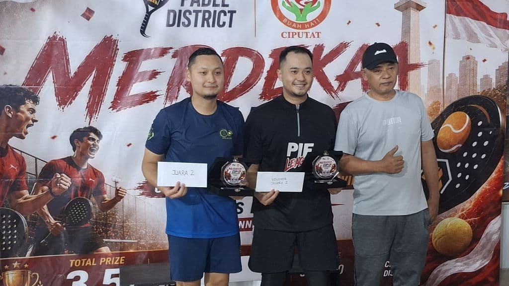 Padel District Club  media 1
