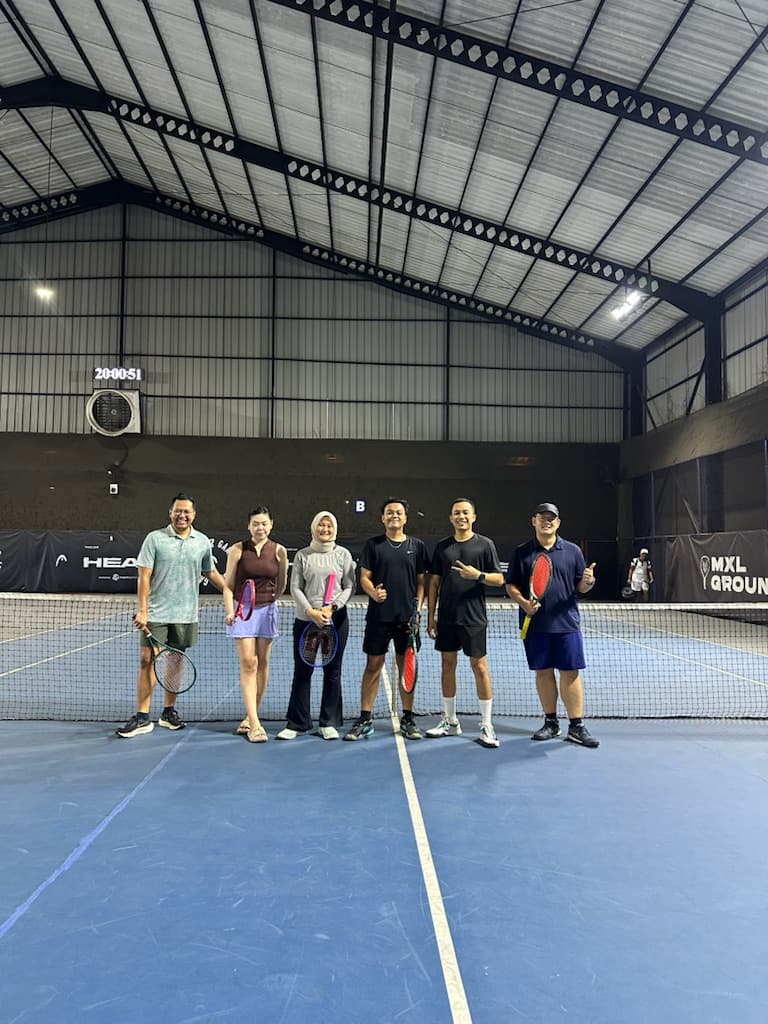 18-20 YOLO TENNIS media 3