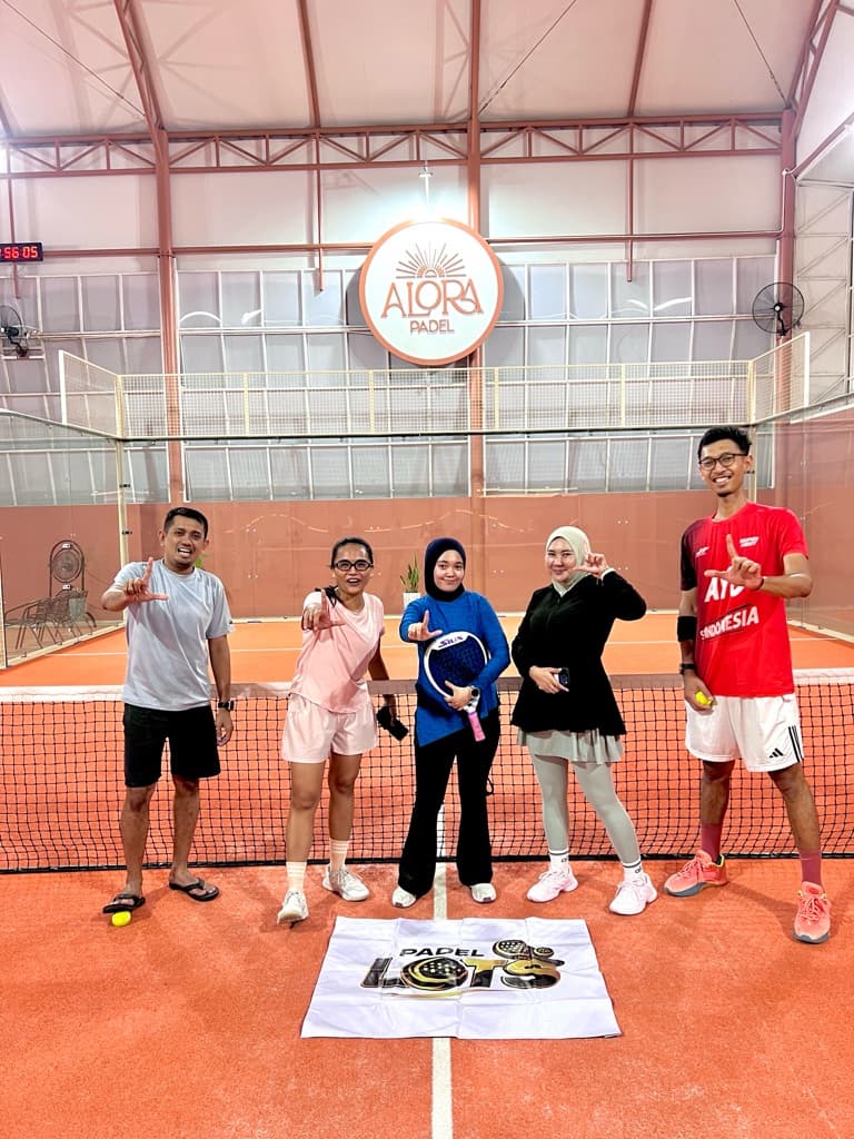 PADEL LOTS SOCIETY media 4